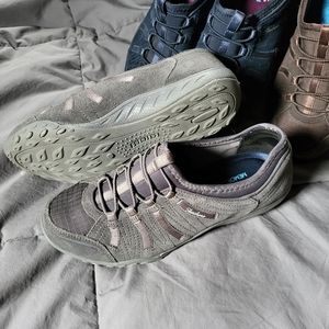 Skechers shoes